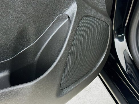 Used 2023 Chevrolet Malibu LT image 18