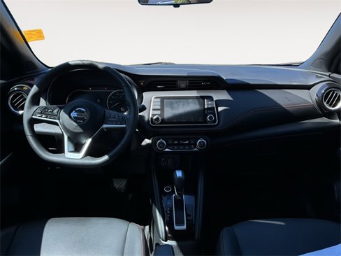 Used 2020 Nissan Kicks SR w/ SR Premium Package image 8