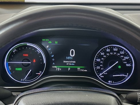 Used 2019 Toyota Avalon Limited image 12