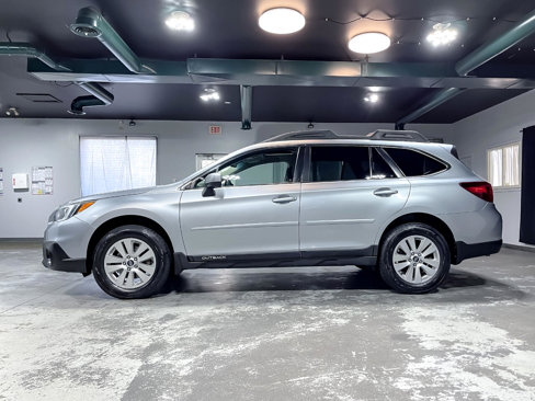 Used 2015 Subaru Outback 2.5i Premium image 5