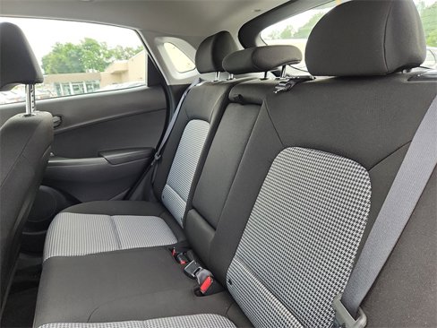 Certified 2023 Hyundai Kona SE image 24