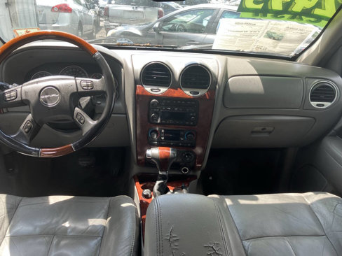 Used 2006 GMC Envoy XL Denali image 12