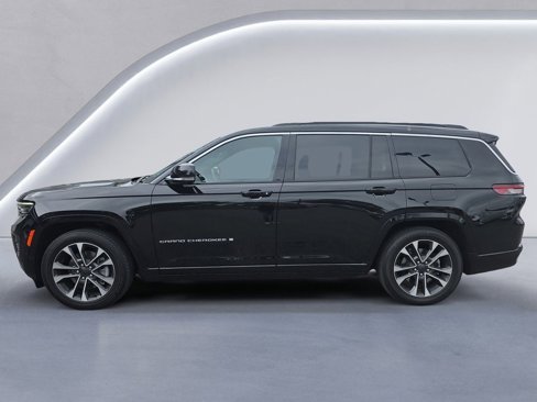 Used 2024 Jeep Grand Cherokee L Overland w/ Advanced Protech Group III image 6