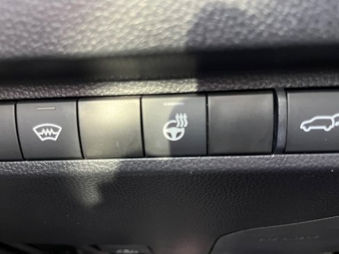 Used 2024 Toyota RAV4 XLE Premium image 22