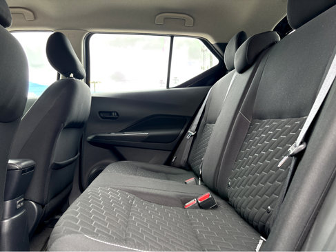 Certified 2021 Nissan Kicks S image 16