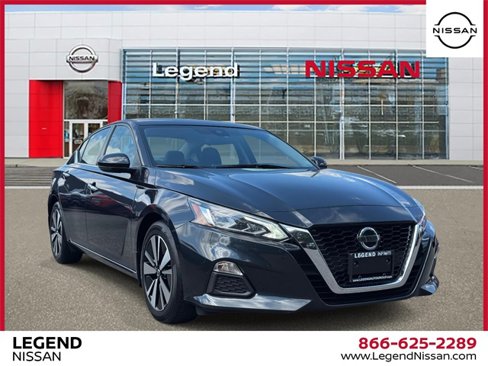 Used 2022 Nissan Altima 2.5 SV w/ SV Premium Package image 1