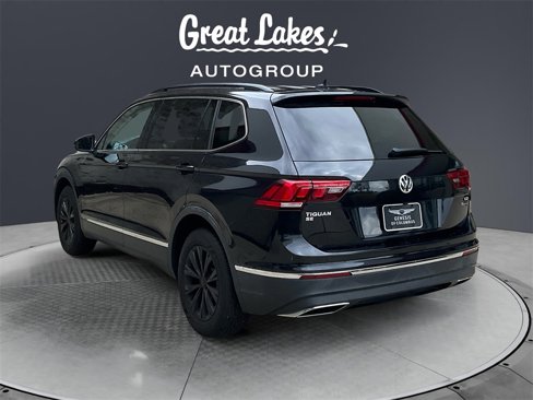 Used 2018 Volkswagen Tiguan SE image 3