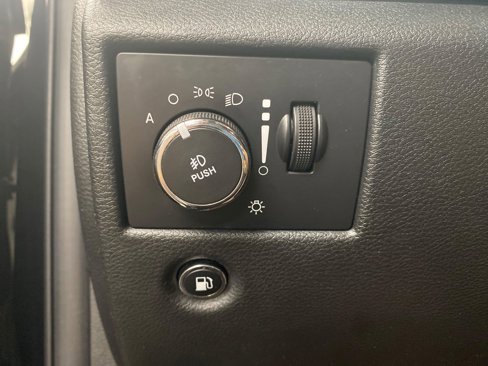 Used 2015 Jeep Grand Cherokee Laredo w/ Quick Order Package 23E image 17