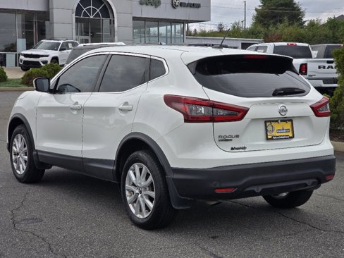 Used 2021 Nissan Rogue Sport S image 23