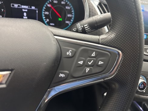Used 2019 Chevrolet Malibu LT image 12