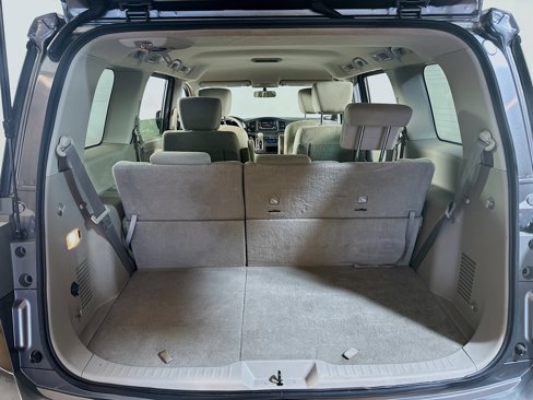Used 2016 Nissan Quest SV image 7