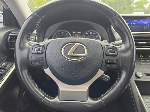 Certified 2020 Lexus IS 300 AWD w/ Premium Package image 20