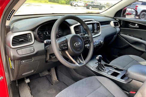 Used 2018 Kia Sorento LX image 14
