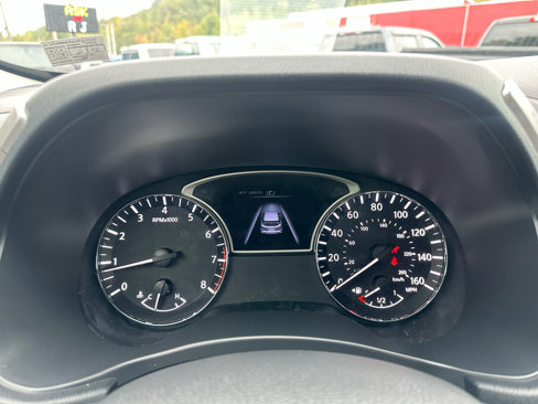 Used 2020 Nissan Pathfinder SL image 19