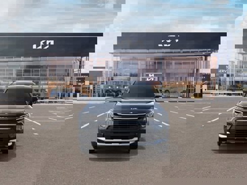 New 2025 Kia Niro LX image 2