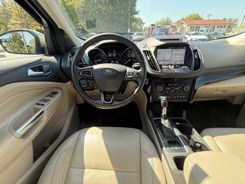 Used 2018 Ford Escape Titanium image 25
