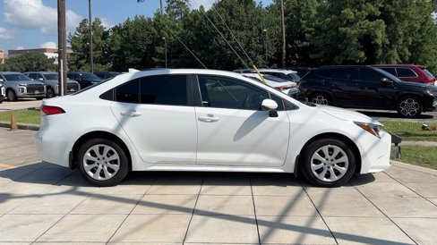 Used 2022 Toyota Corolla LE image 16