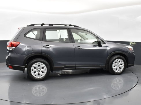 Used 2021 Subaru Forester image 8