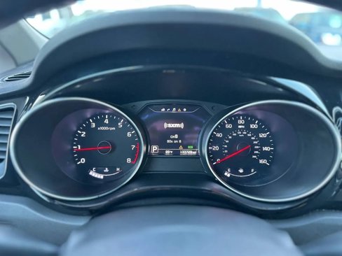 Used 2015 Kia Sedona SX image 48