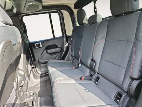 New 2025 Jeep Gladiator Rubicon w/ Convenience Group image 13