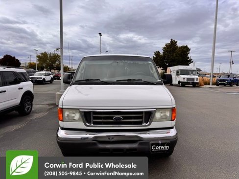 Used 2005 Ford E-250 and Econoline 250 image 1
