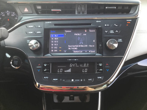 Used 2015 Toyota Avalon XLE Touring image 19