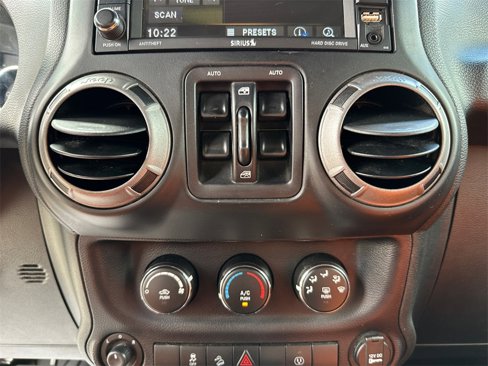 Used 2017 Jeep Wrangler Unlimited Sport image 22