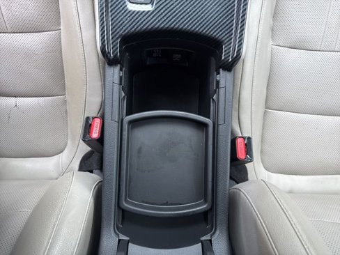 Used 2018 Honda Accord Touring image 36