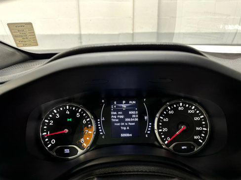 Used 2018 Jeep Renegade Altitude image 45