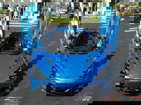 Used 2022 McLaren 720S Performance image 7