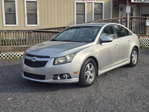 Used 2012 Chevrolet Cruze LT w/ RS Package image 4
