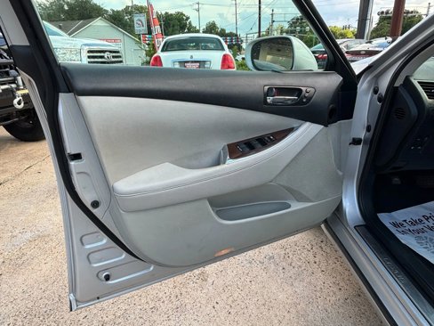 Used 2011 Lexus ES 350 image 19