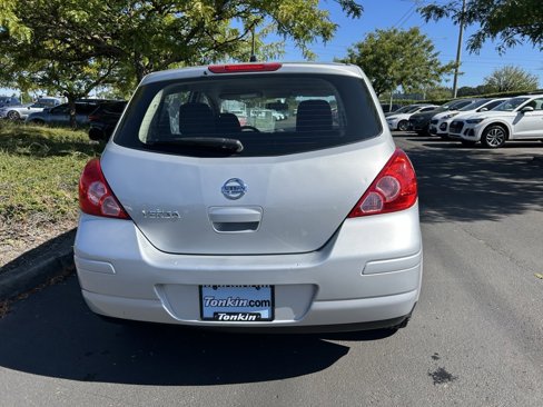 Used 2012 Nissan Versa 1.8 S image 6