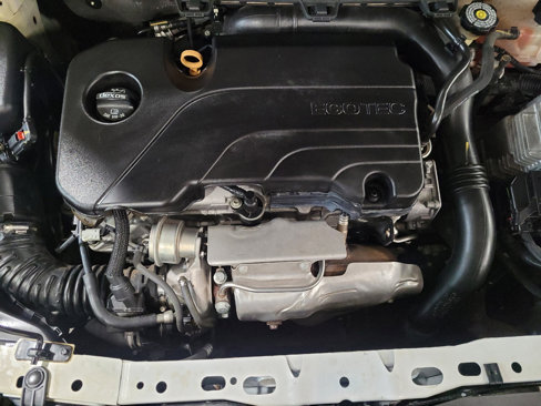 Used 2018 Chevrolet Cruze LS image 30