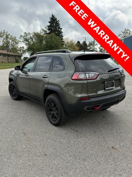 Used 2020 Jeep Cherokee Trailhawk w/ Comfort & Convenience Group image 3