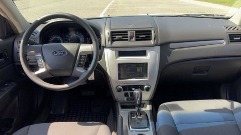 Used 2012 Ford Fusion SE image 16