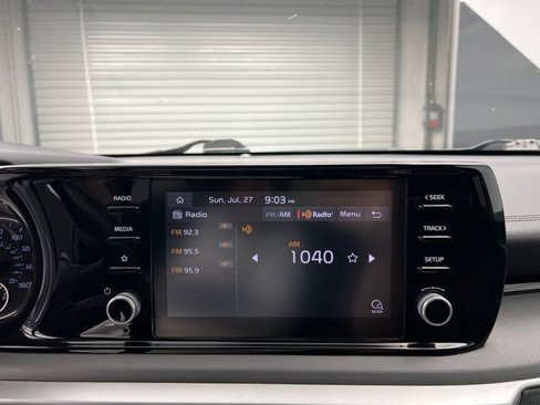 Used 2022 Kia K5 LXS image 28