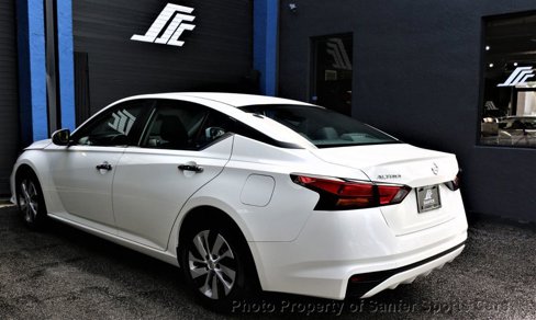 Used 2022 Nissan Altima 2.5 S image 5