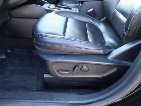 Used 2020 Ford Escape SEL image 17