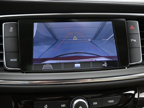 Used 2020 Buick Enclave Essence w/ Sport Touring Edition image 16