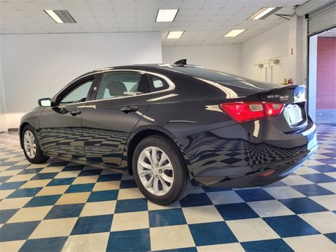 Used 2023 Chevrolet Malibu LT image 9