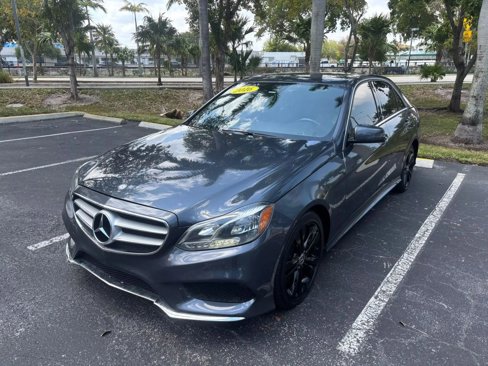 Used 2016 Mercedes-Benz E 350 Sedan w/ Premium Package image 5