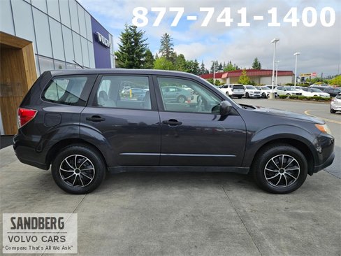 Used 2010 Subaru Forester 2.5X image 4