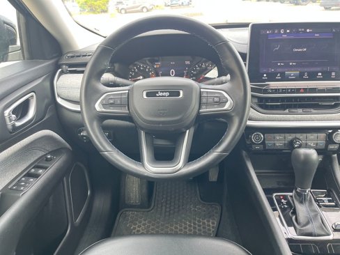 Used 2022 Jeep Compass Latitude w/ Convenience Group image 15