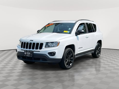 Used 2015 Jeep Compass Sport w/ Power Value Group image 3