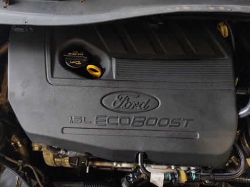 Used 2017 Ford Escape SE image 30