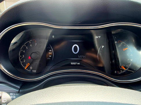 Used 2021 Jeep Grand Cherokee Limited X image 7