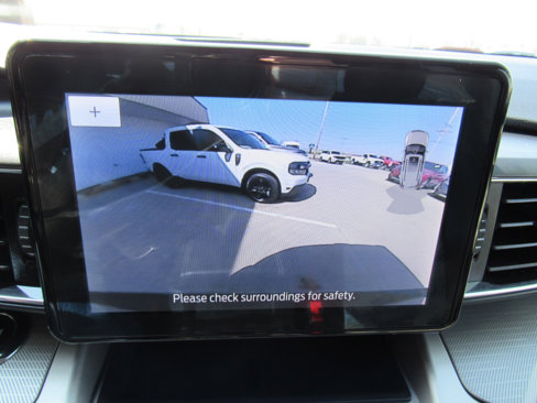 Used 2022 Ford Explorer XLT w/ Equipment Group 202A image 40