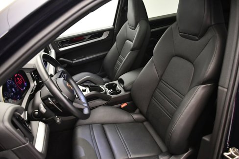 Certified 2024 Porsche Cayenne S image 43