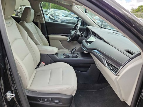 Used 2019 Cadillac XT4 Luxury image 21